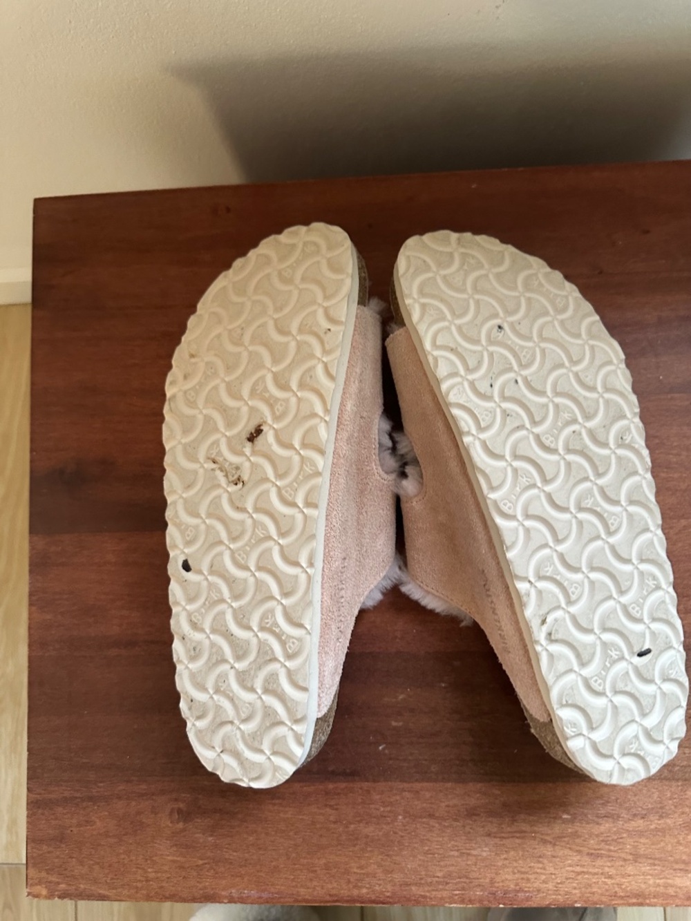 Birkenstock Arizona Light Rose and Rose Gold Buckle Sandals - Sz 39 - Picture 2 of 3